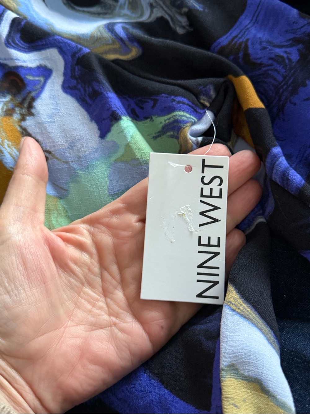 Nine West Abstract Marble Print Cinched Waist Blouse Top Size Small NWT Side Tie - Picture 6 of 7